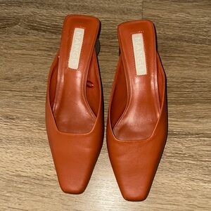 Mango Tan Mules Leather Pointed Toe with statement ball heel